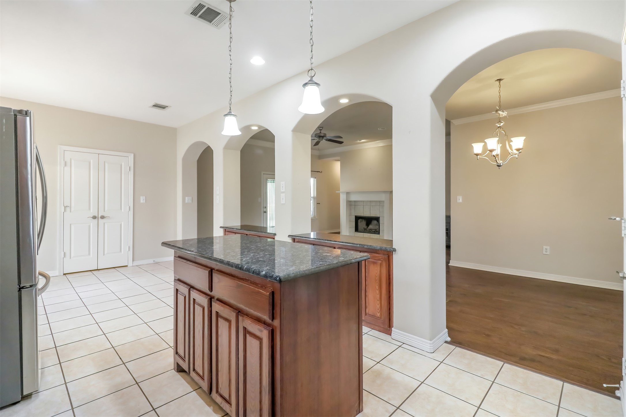 102 Whipperwill Way Red Oak TX 75154