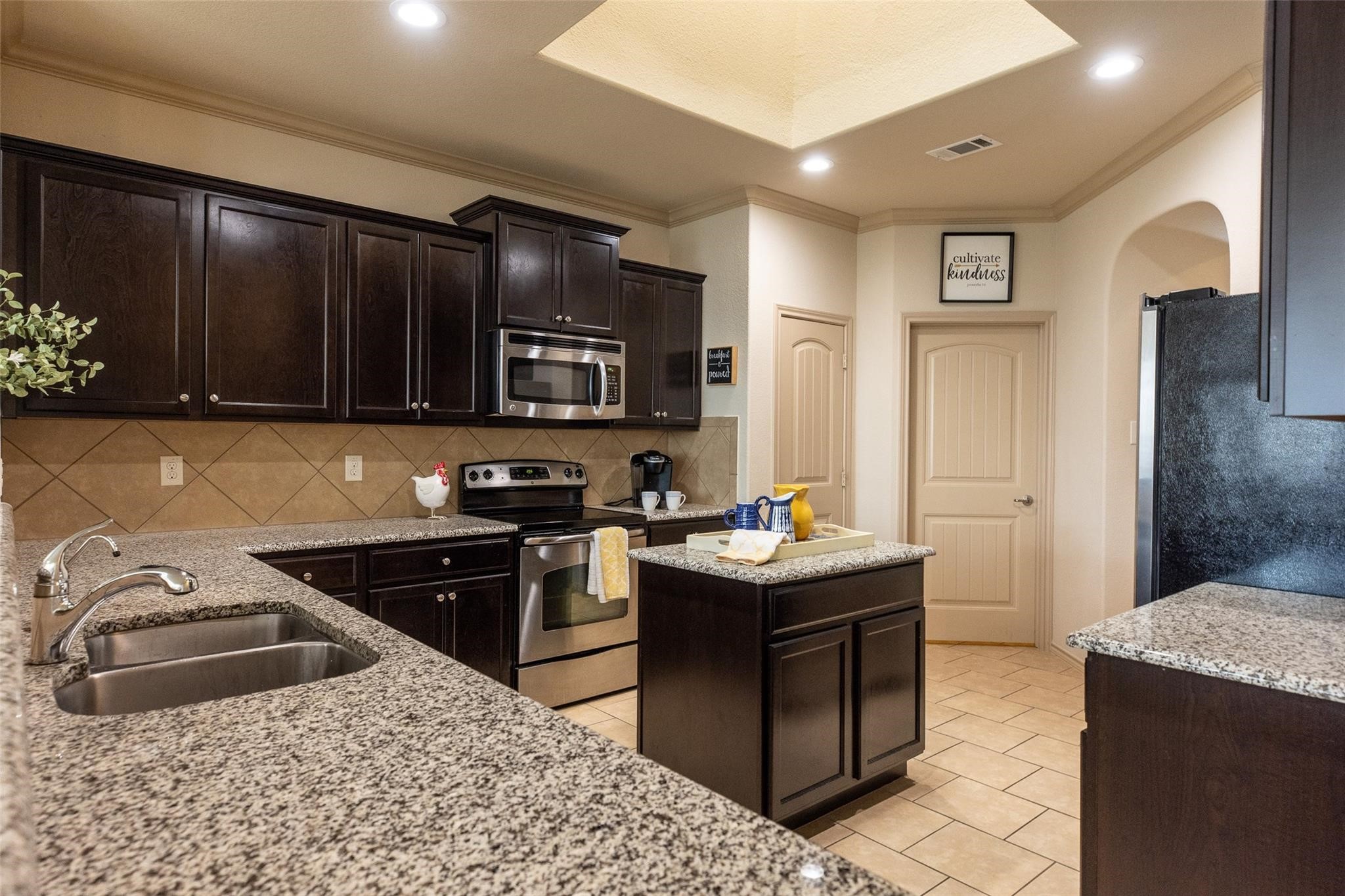 509 Vidalia Court Fort Worth TX 76052
