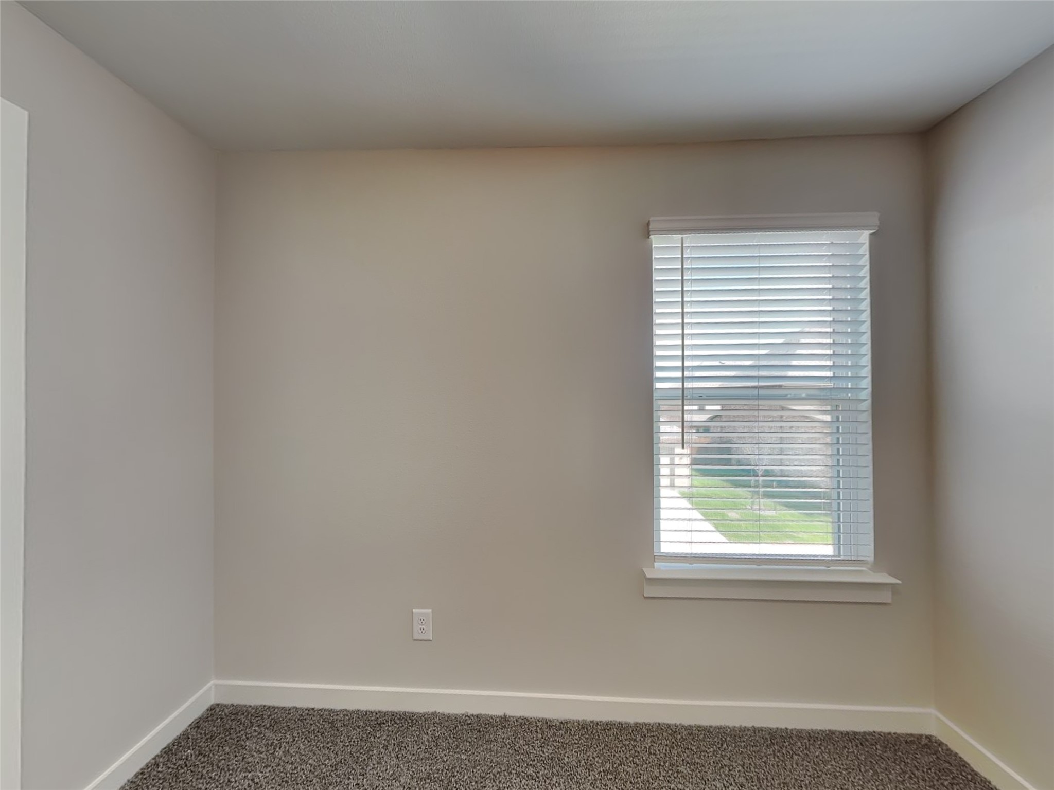 1029 Fallgate Drive Saginaw TX 76179