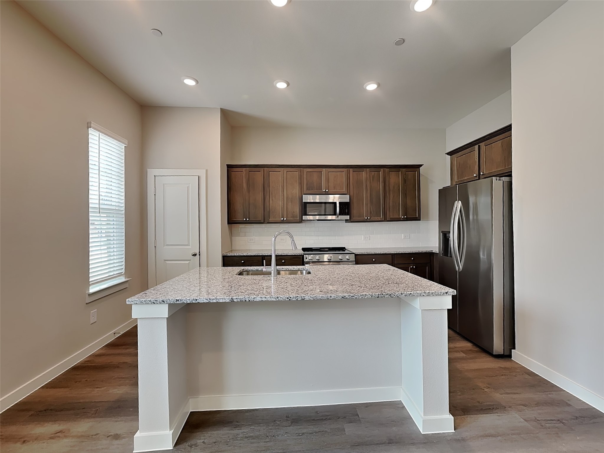 1029 Fallgate Drive Saginaw TX 76179