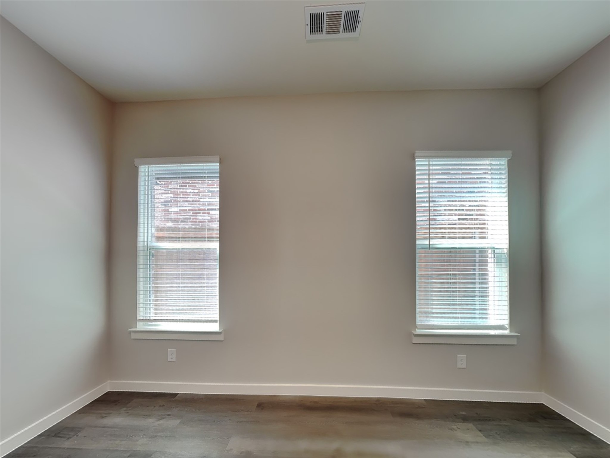 1029 Fallgate Drive Saginaw TX 76179