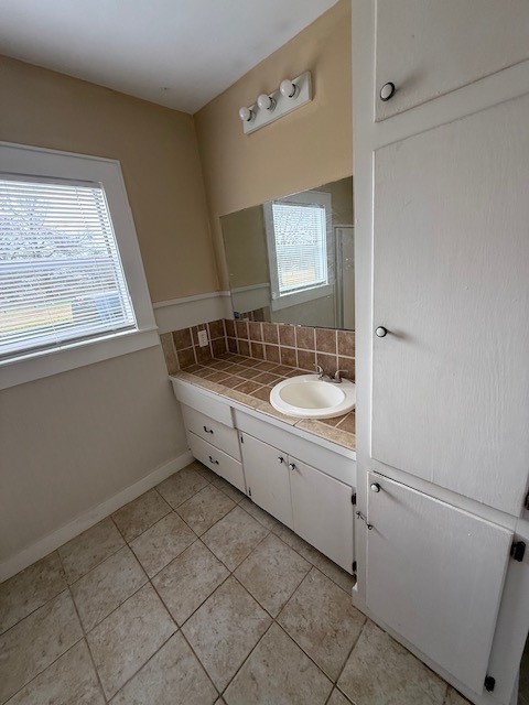 642 N Love Street Oakwood TX 75855