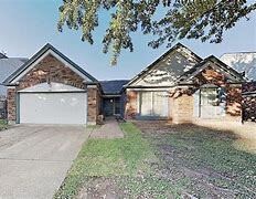 221 Seegers Drive Arlington TX 76018