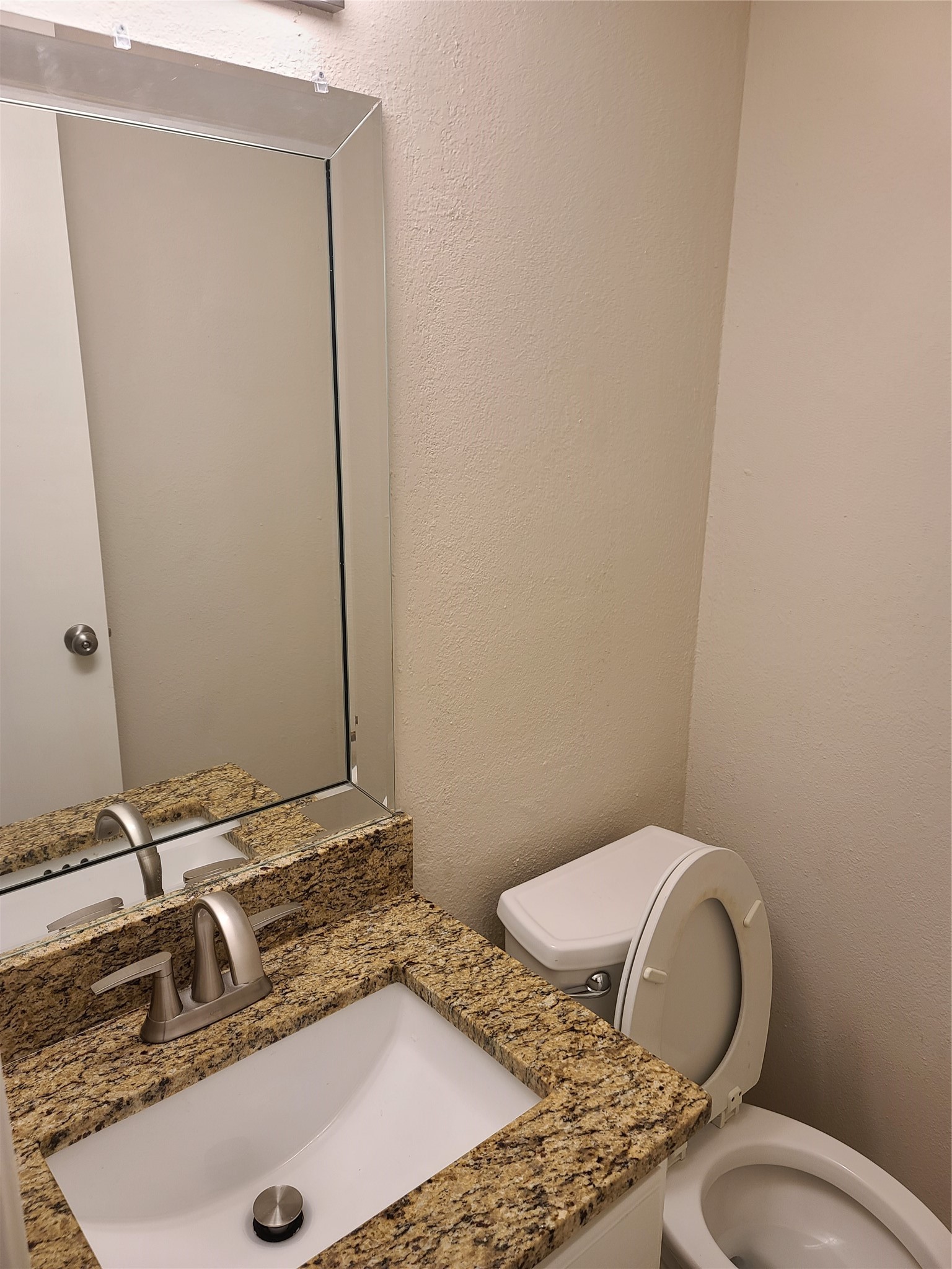 1914 Shorewood Drive Grapevine TX 76051