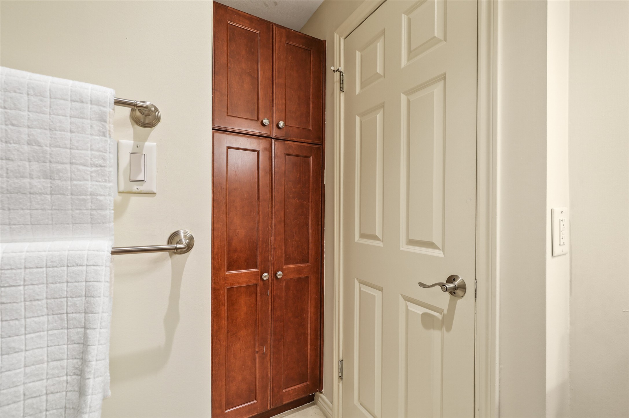 5909 Luther Lane Dallas TX 75225