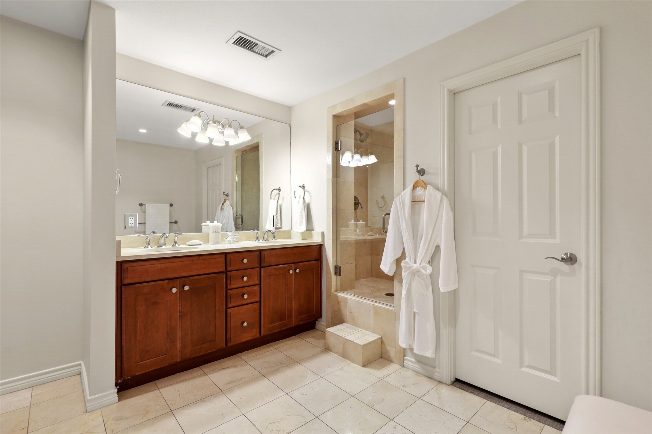 5909 Luther Lane Dallas TX 75225