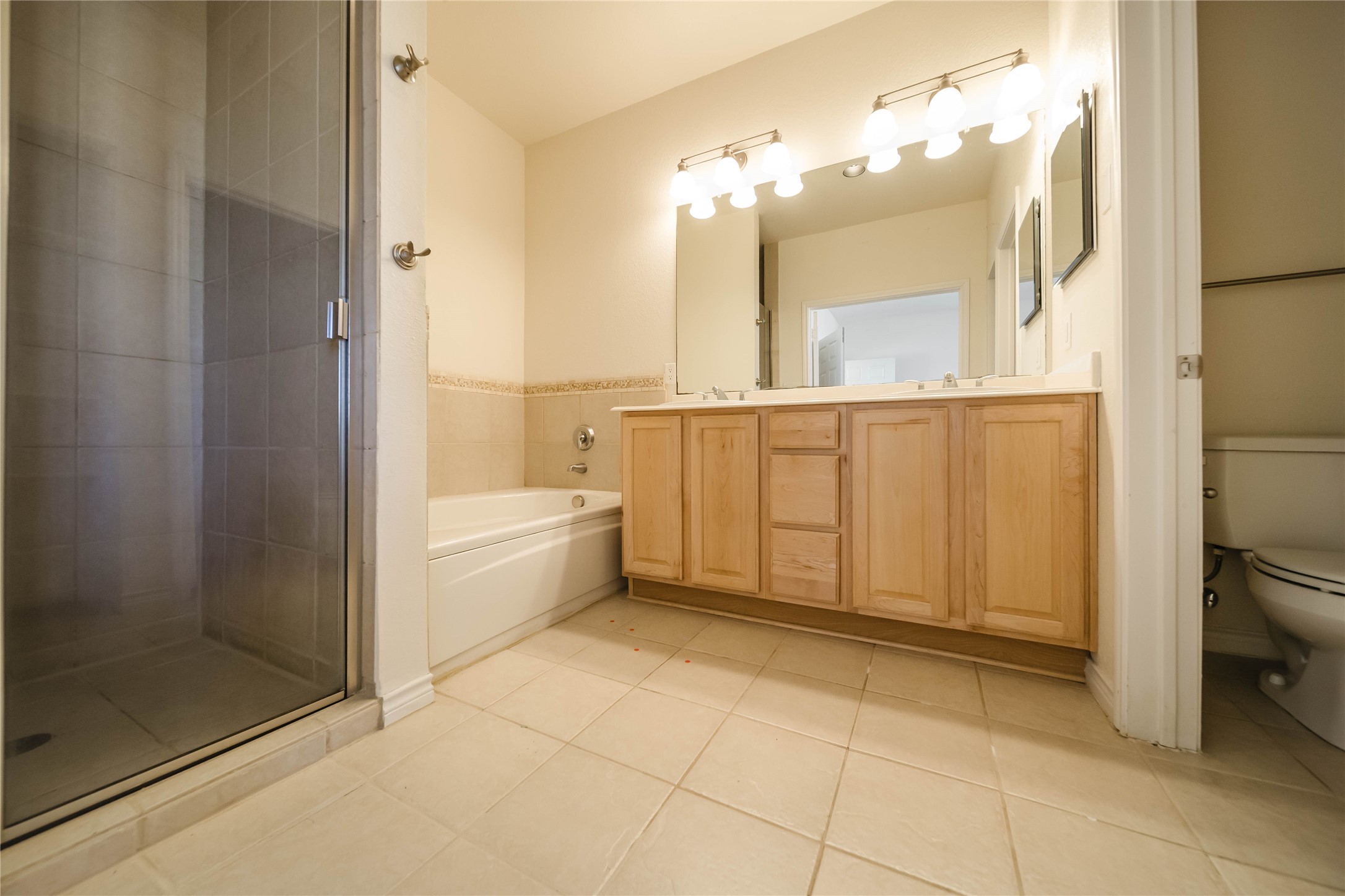 2002 Azure Pointe Richardson TX 75080