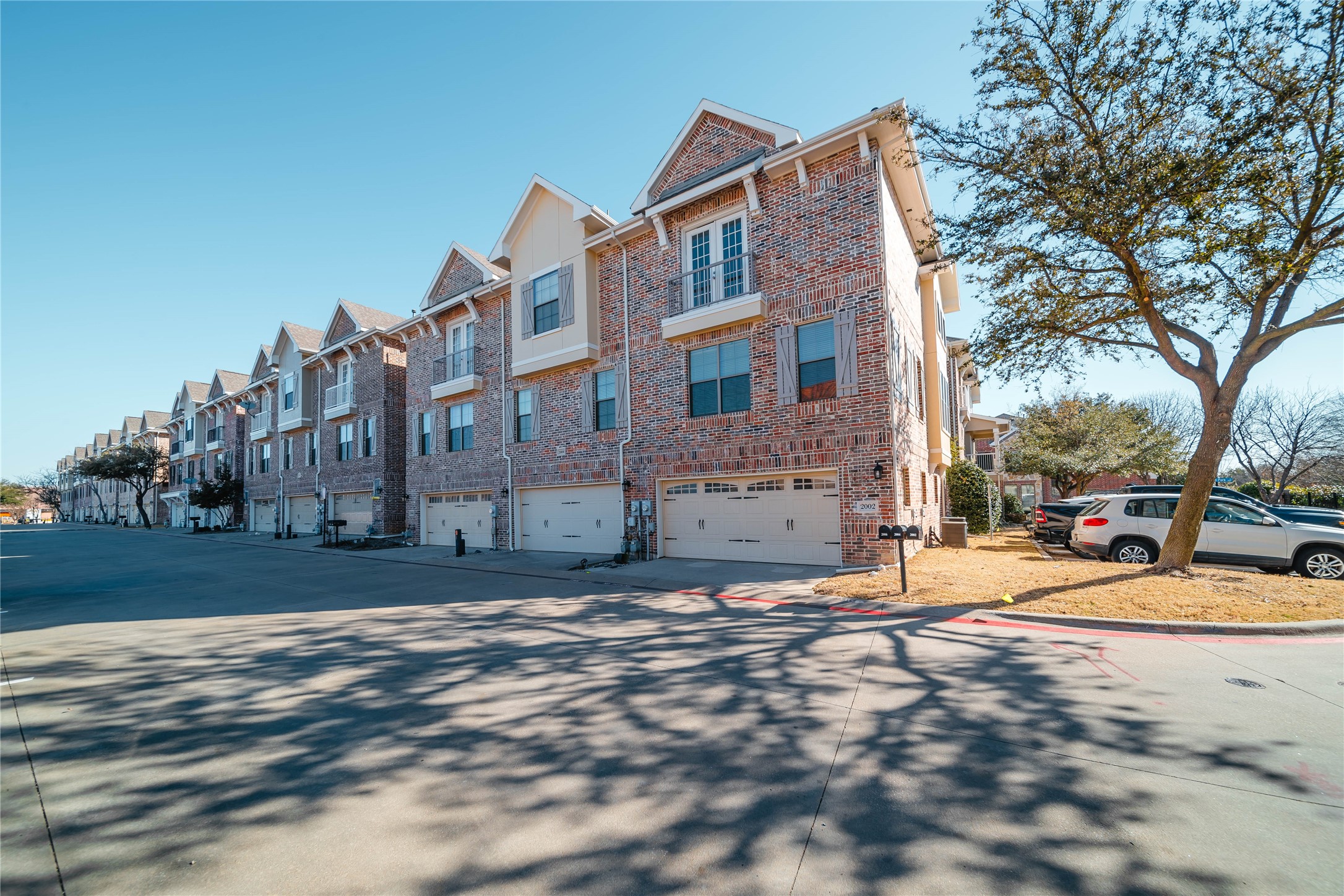 2002 Azure Pointe Richardson TX 75080