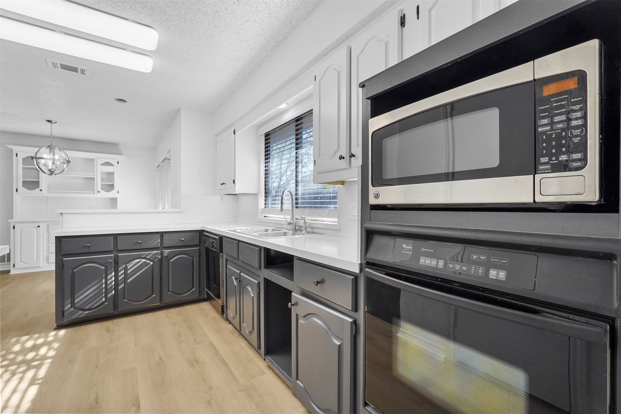 4033 Saint Christopher Lane Dallas TX 75287