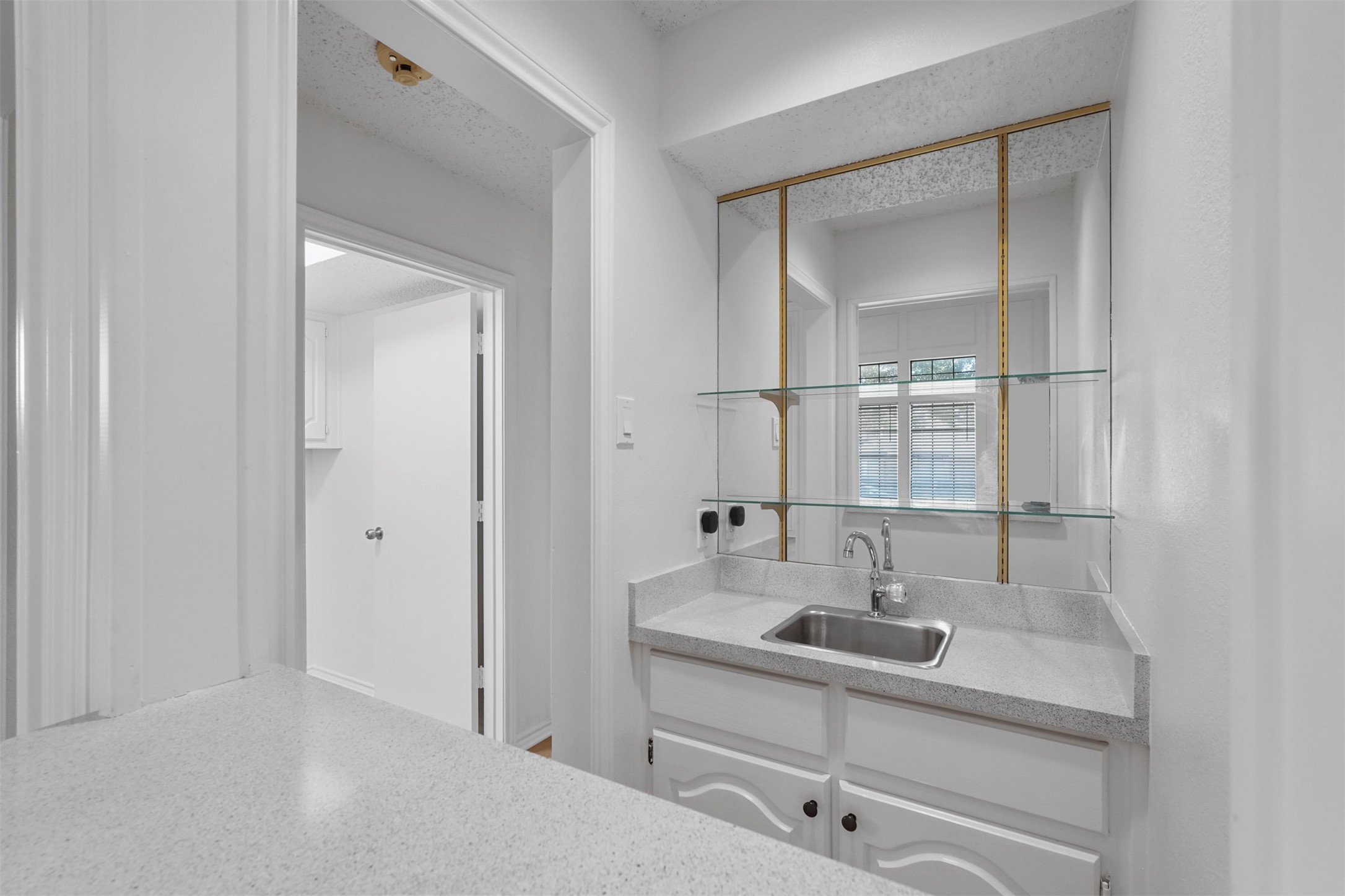 4033 Saint Christopher Lane Dallas TX 75287