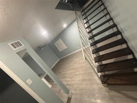 301 Rolston Road Irving TX 75060