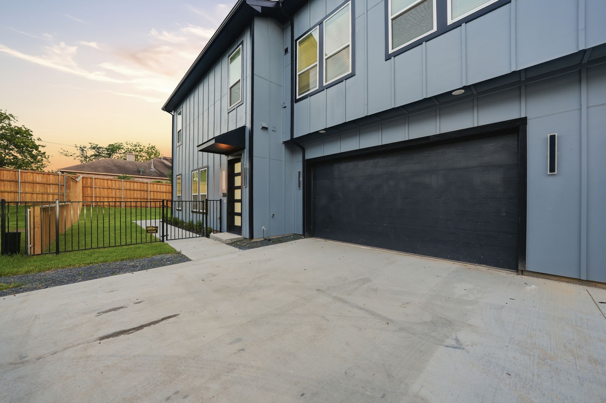 306 E 7th Street Dallas TX 75203