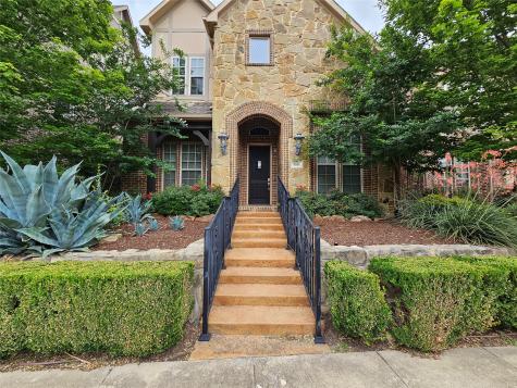 988 Shadyside Lane Dallas TX 75223