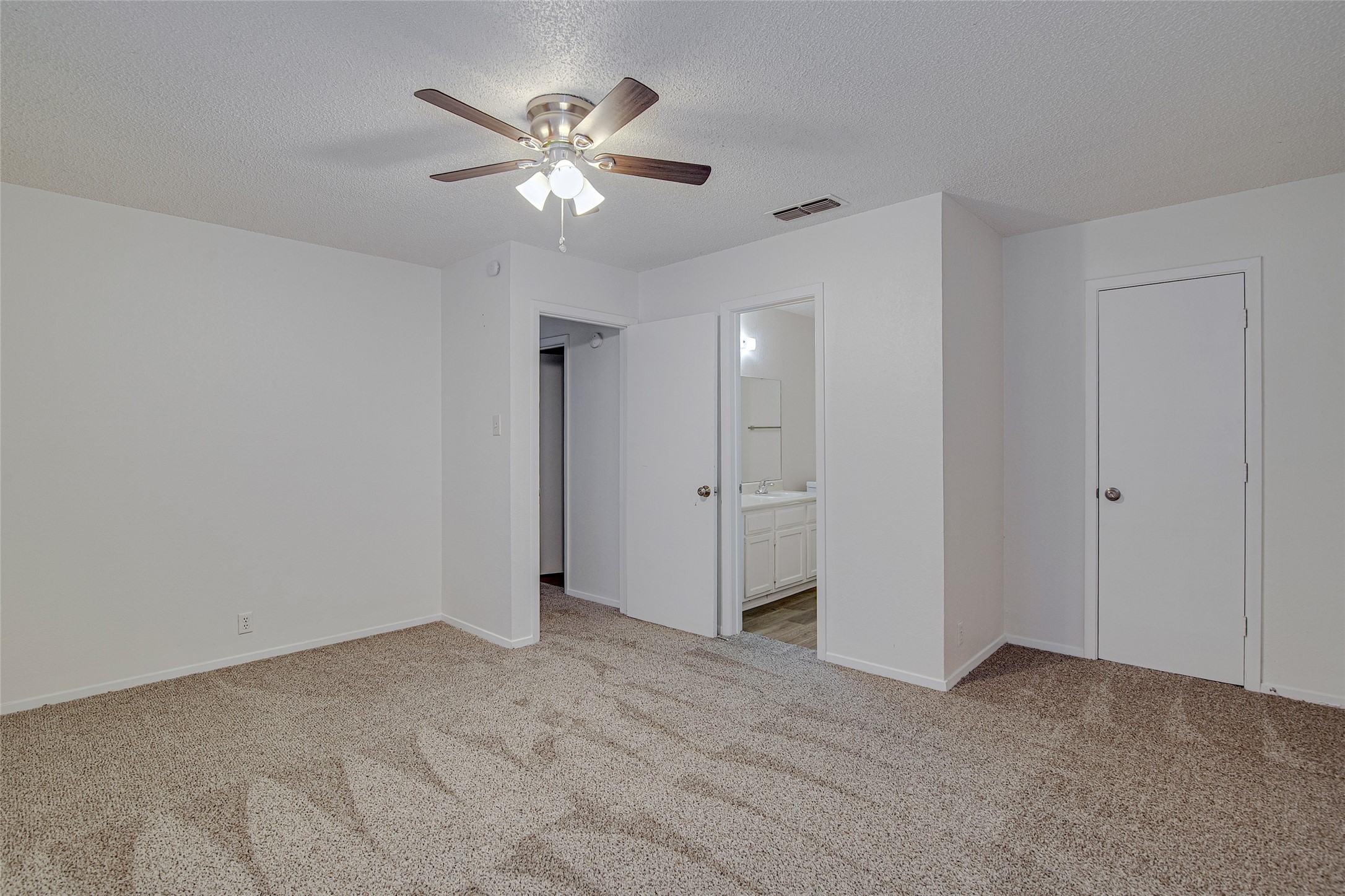 1312 Ridge Run Street Cleburne TX 76033