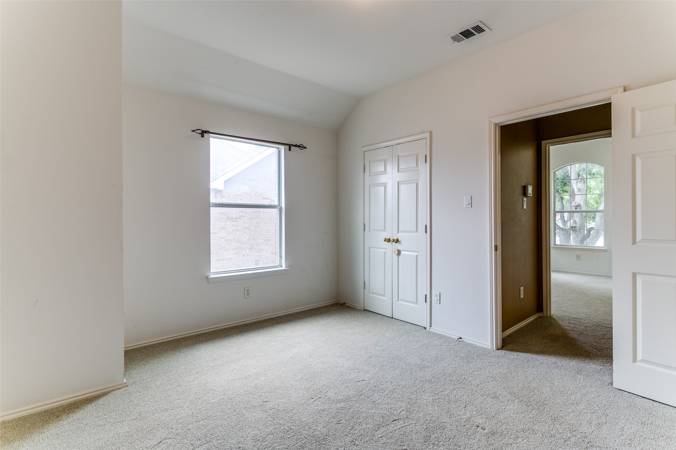 211 Patriot Lane Euless TX 76040