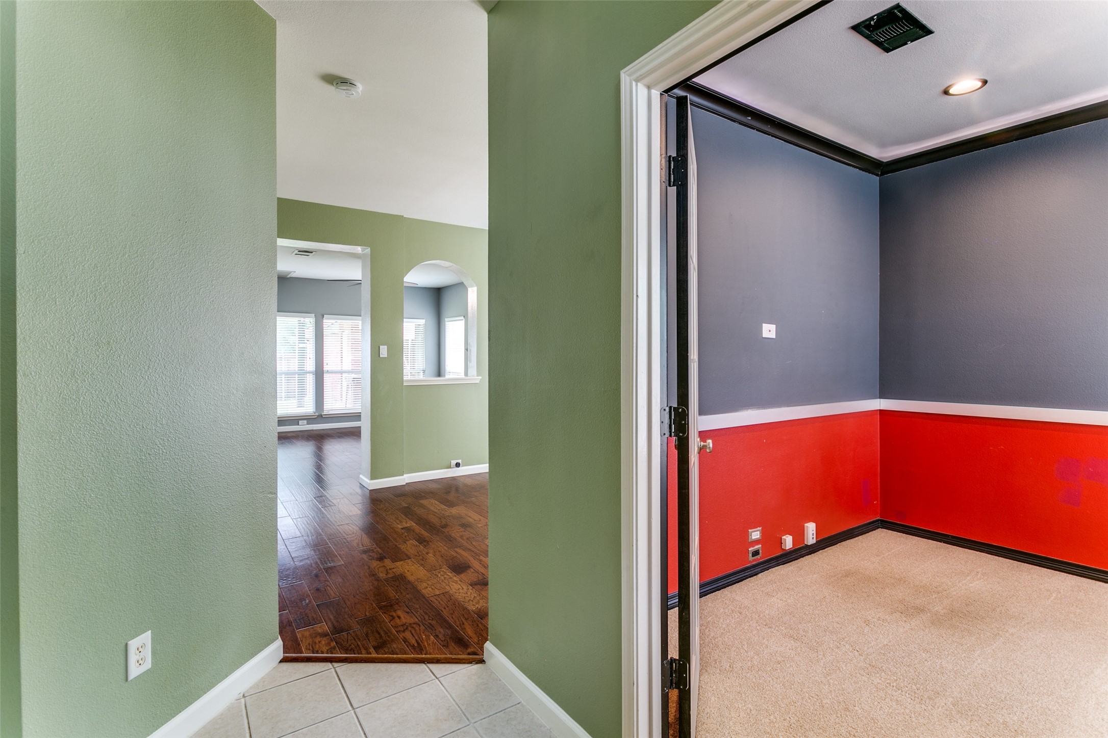211 Patriot Lane Euless TX 76040