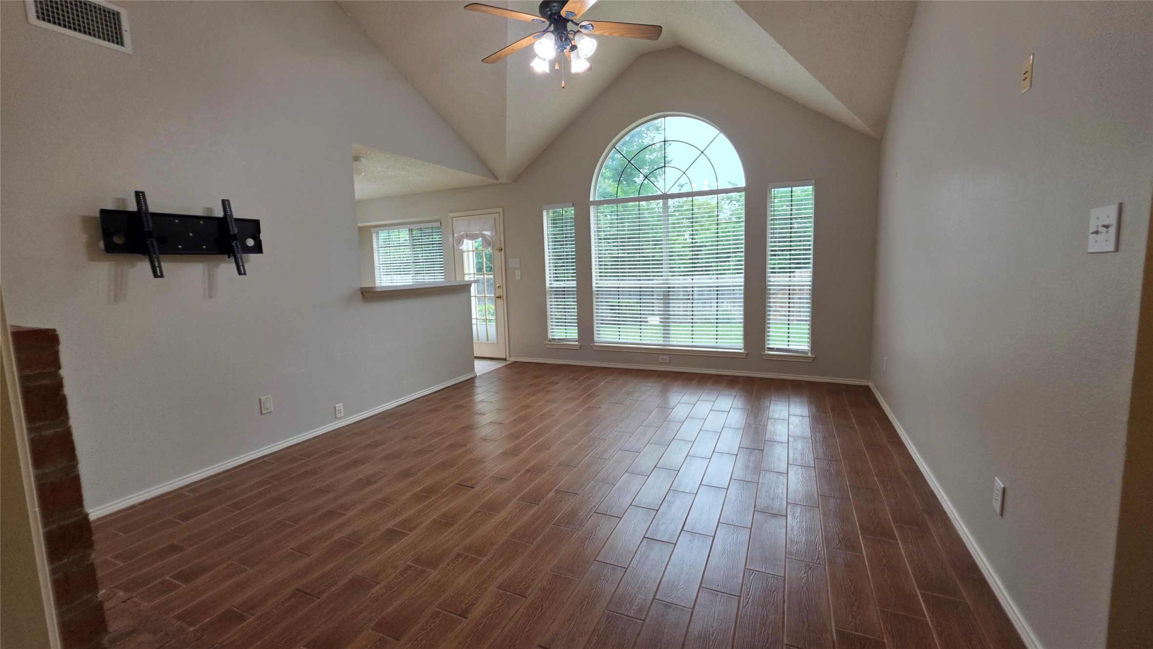 1268 Topeka Drive Saginaw TX 76131