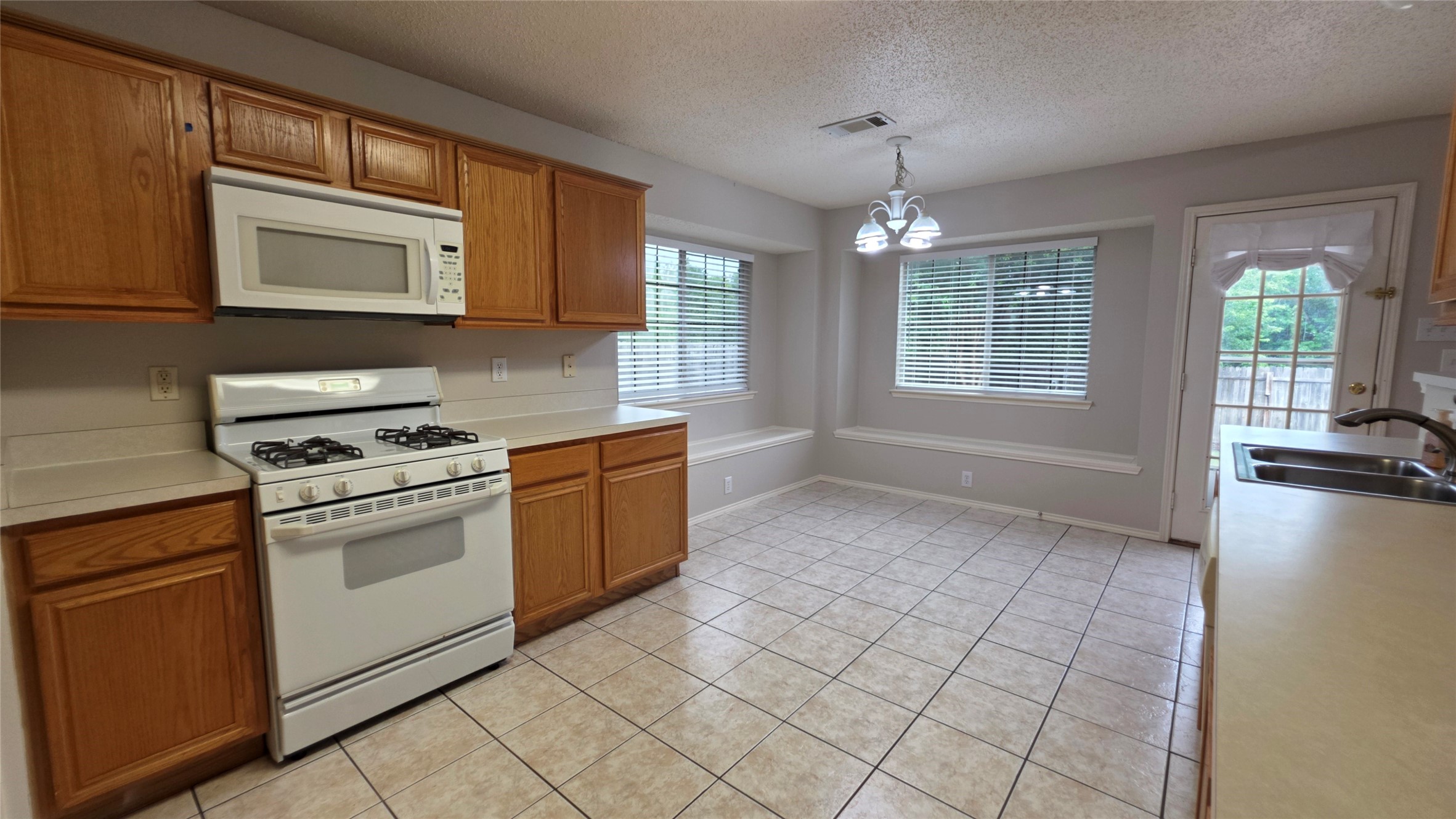 1268 Topeka Drive Saginaw TX 76131