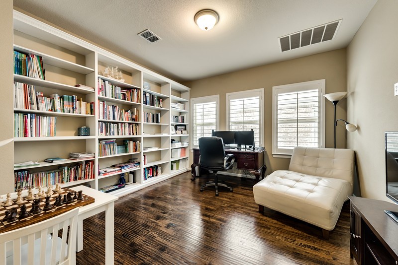 2021 Garden Park Court Richardson TX 75080
