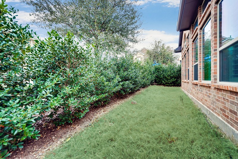 2021 Garden Park Court Richardson TX 75080