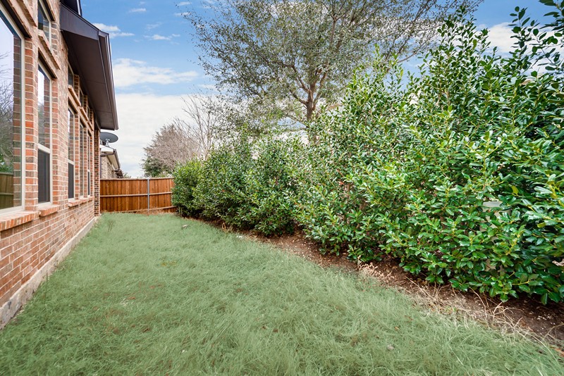 2021 Garden Park Court Richardson TX 75080
