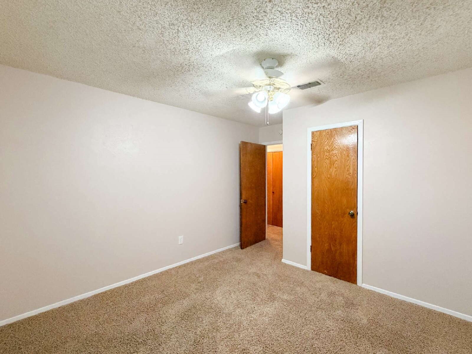 3708 Holland Drive North Richland Hills TX 76180