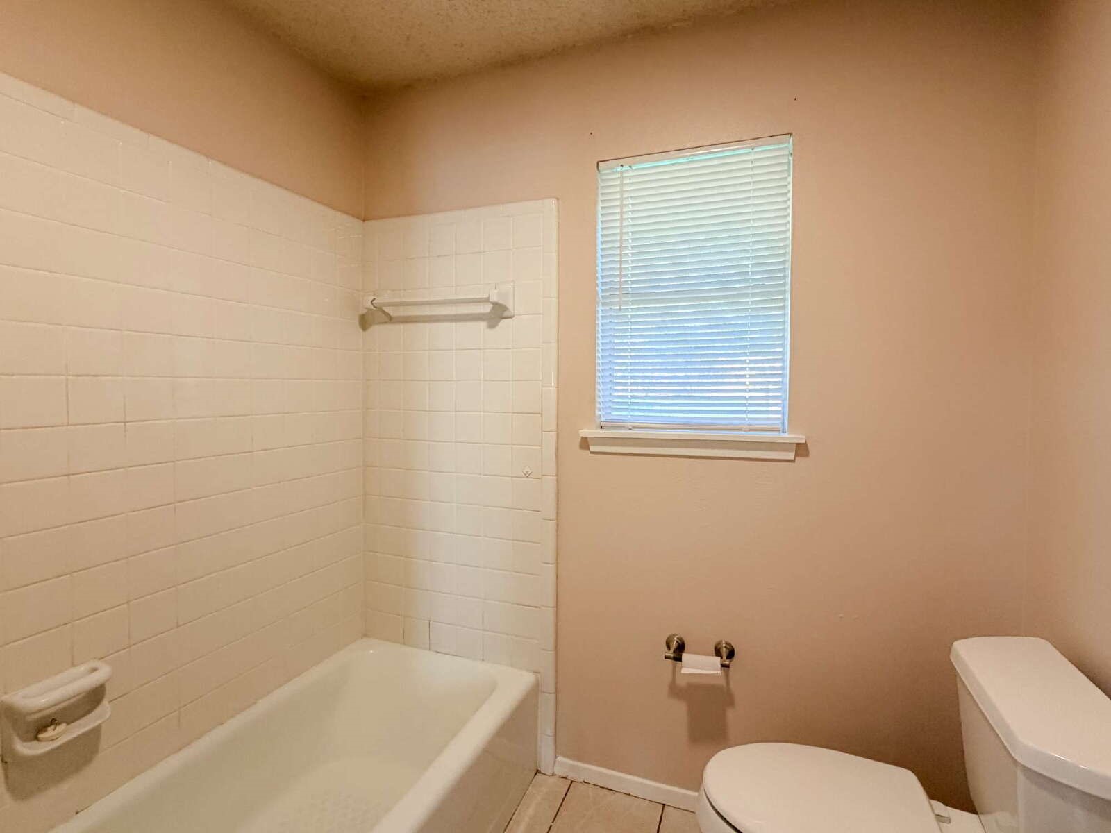 3708 Holland Drive North Richland Hills TX 76180