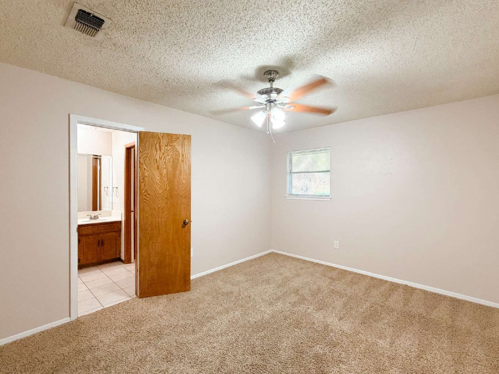 3708 Holland Drive North Richland Hills TX 76180