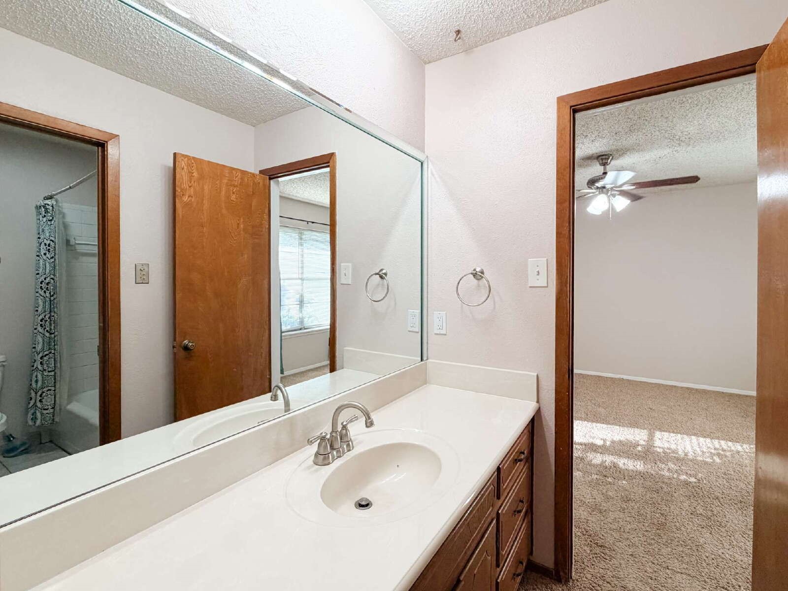 3708 Holland Drive North Richland Hills TX 76180