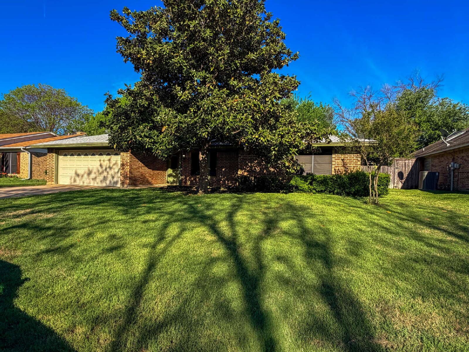 3708 Holland Drive North Richland Hills TX 76180