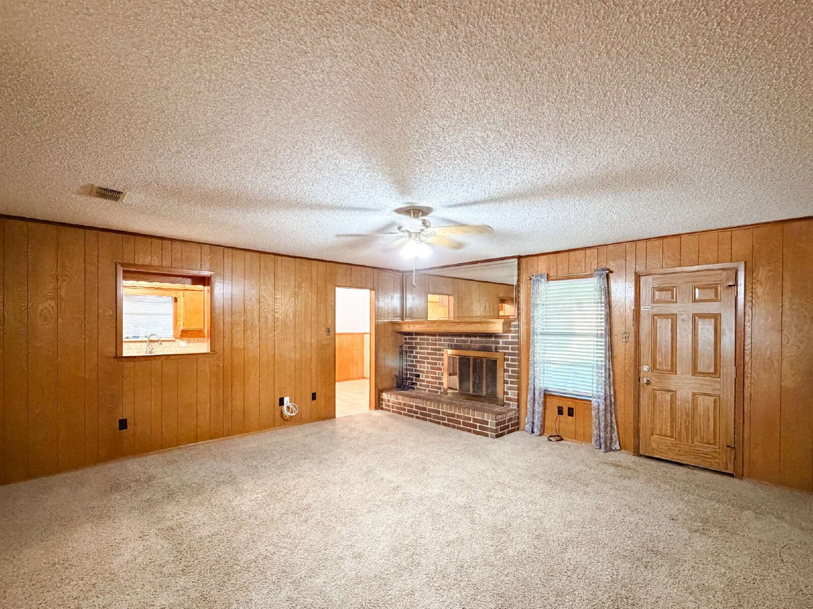3708 Holland Drive North Richland Hills TX 76180