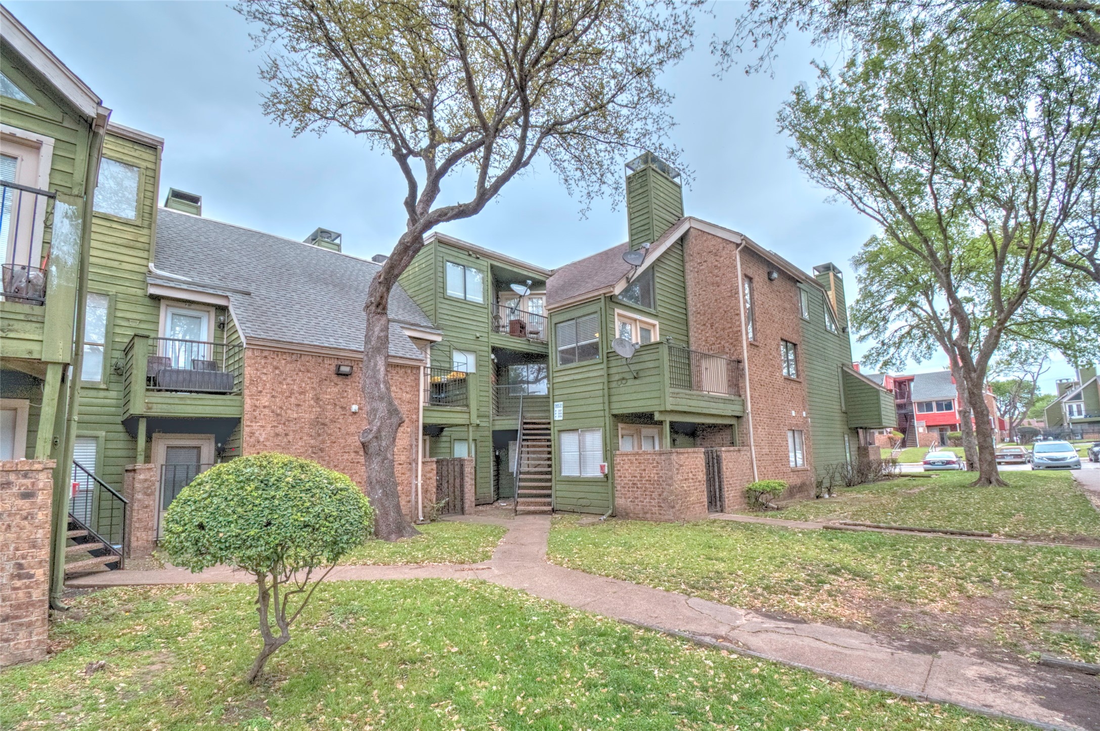 9831 Walnut Street Dallas TX 75243
