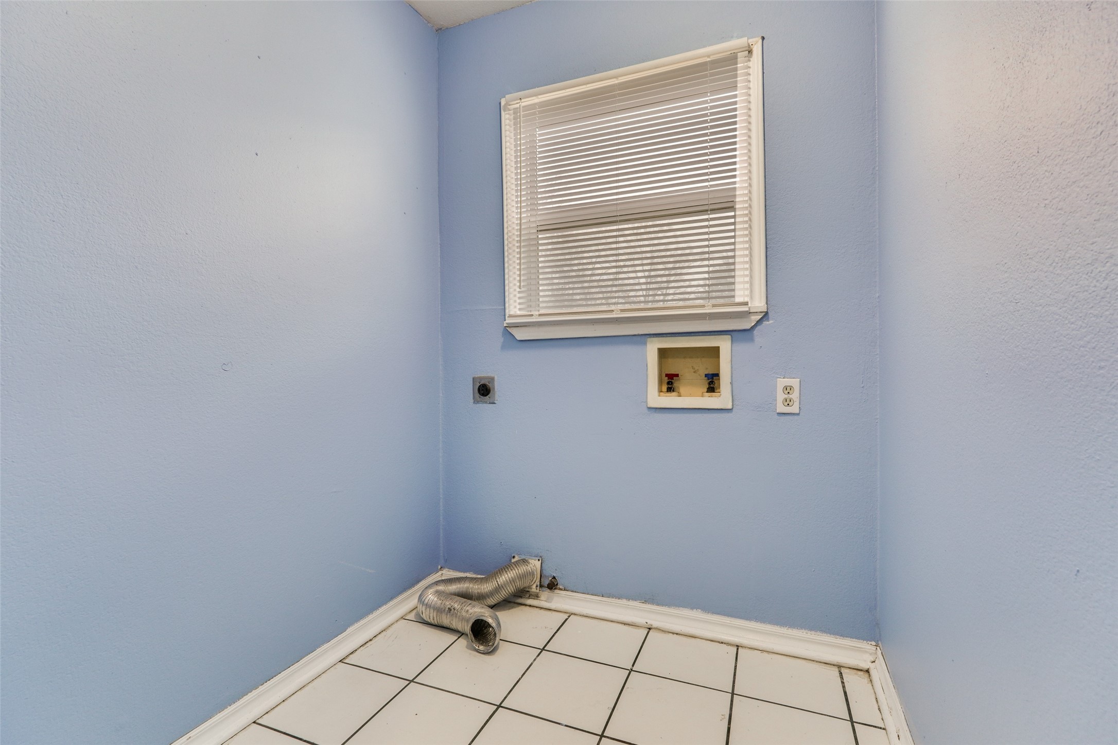 4022 Baker Avenue Dallas TX 75212