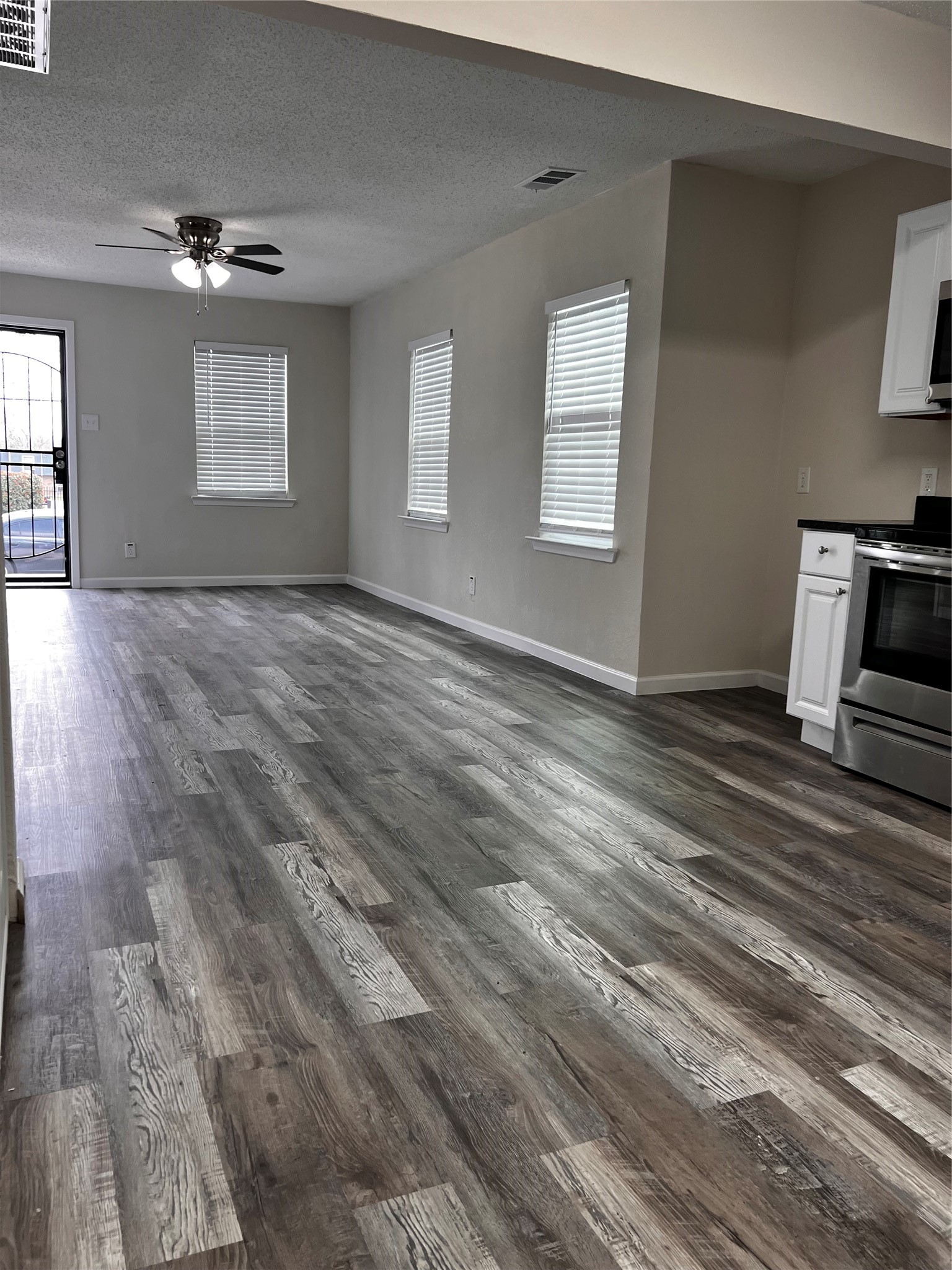 2839 E Overton Road Dallas TX 75216