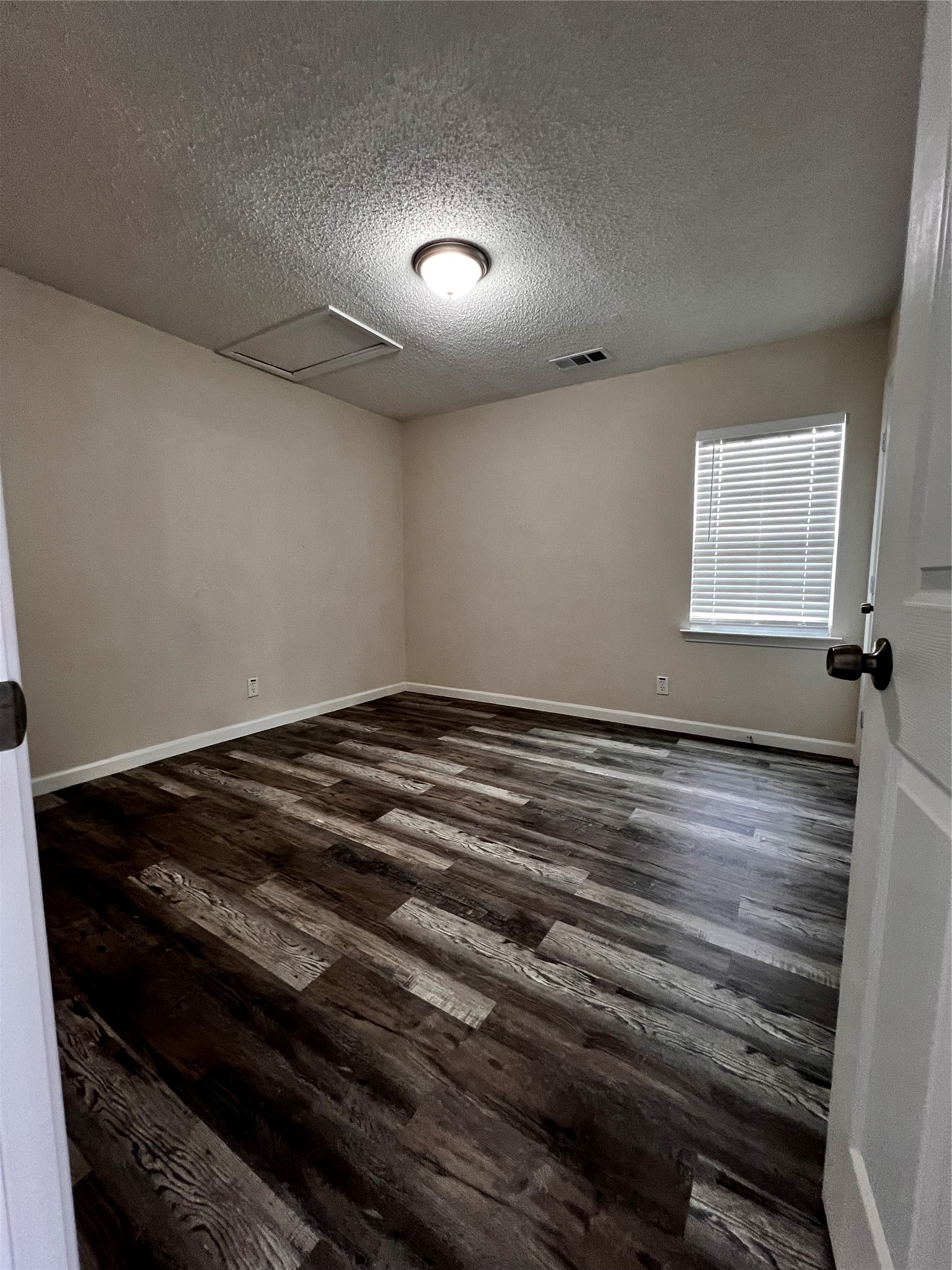 2839 E Overton Road Dallas TX 75216
