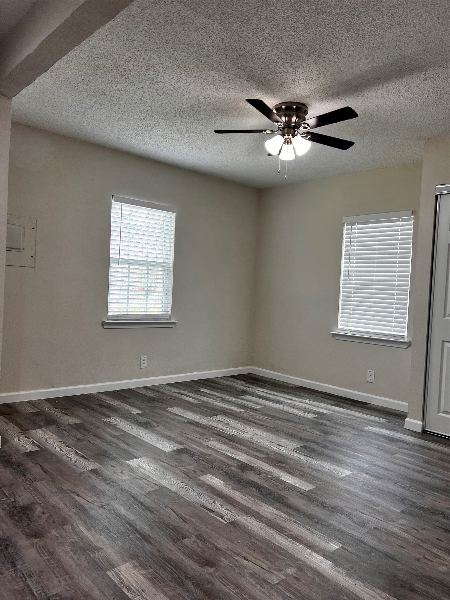 2839 E Overton Road Dallas TX 75216