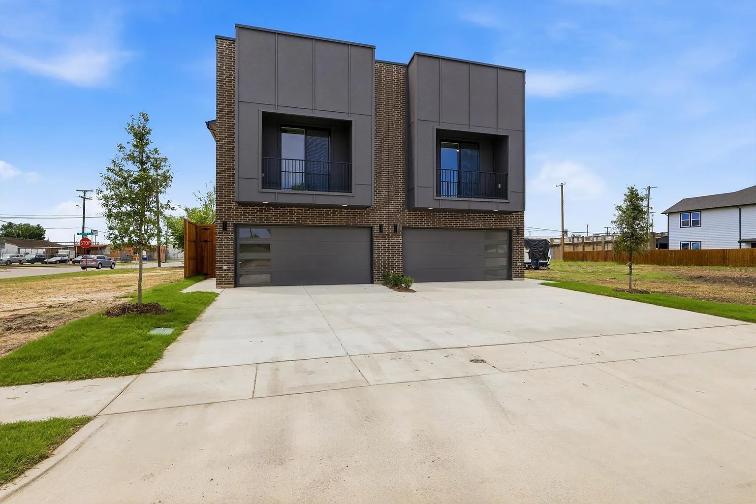 2501 Merlin Street Dallas TX 75215