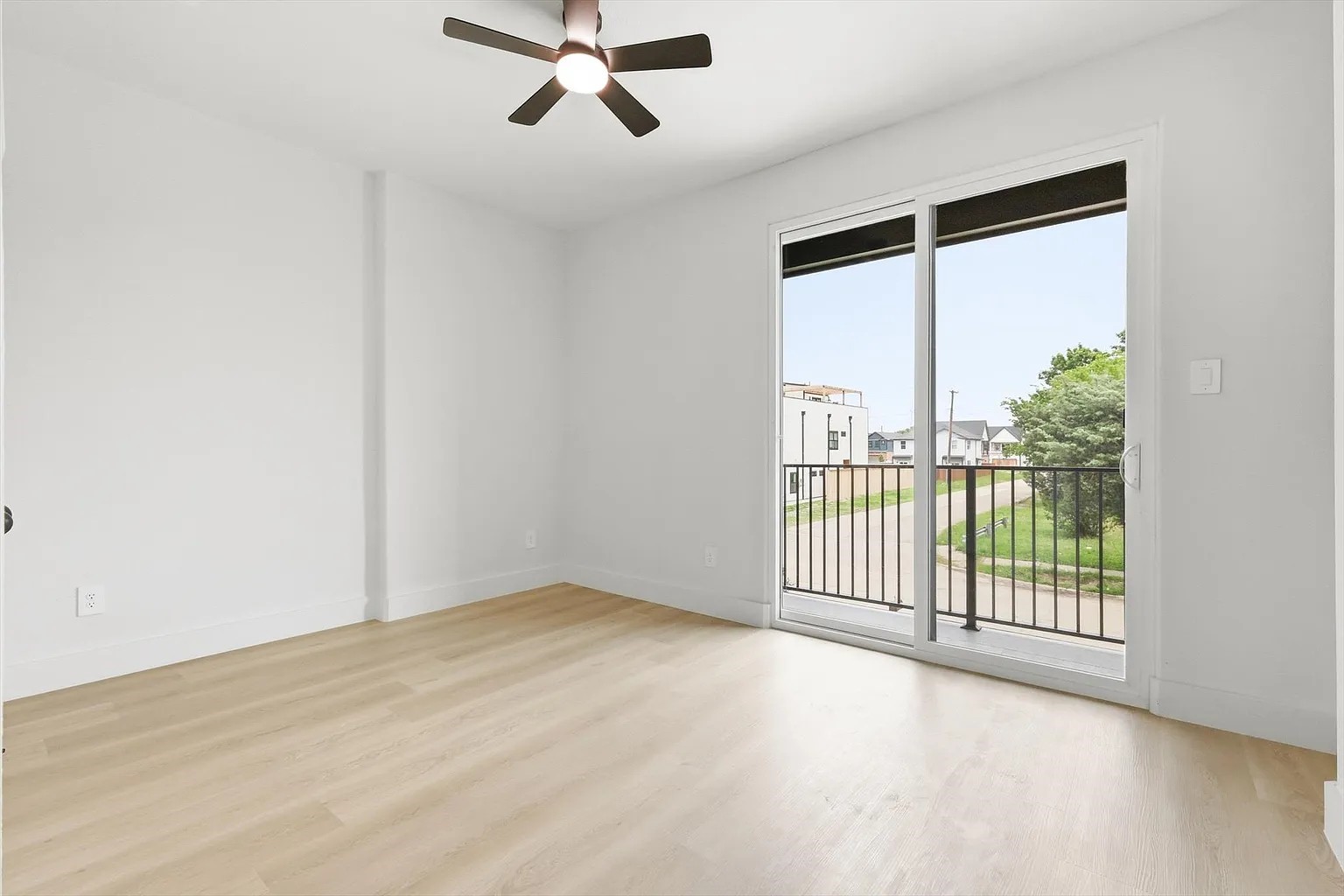 2501 Merlin Street Dallas TX 75215