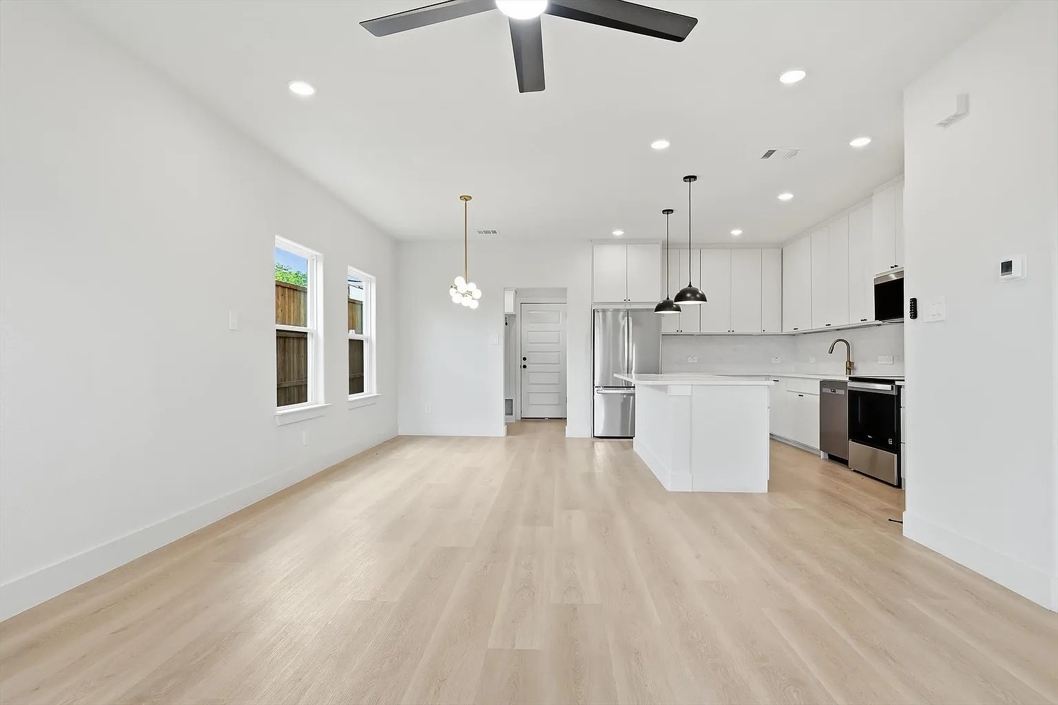 2501 Merlin Street Dallas TX 75215