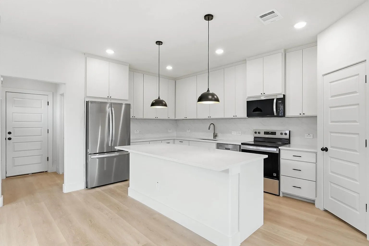 2501 Merlin Street Dallas TX 75215