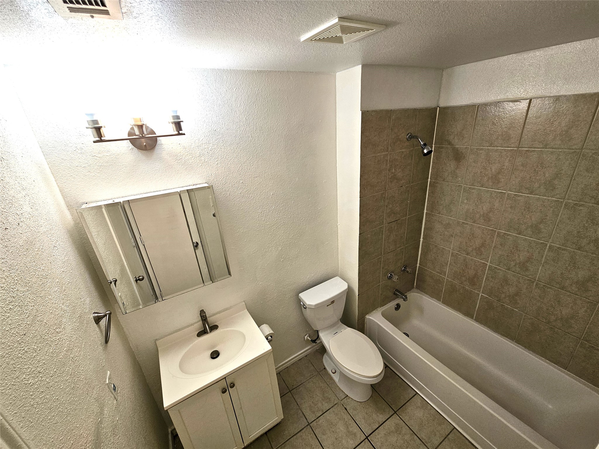 2839 Avenue J Fort Worth TX 76105