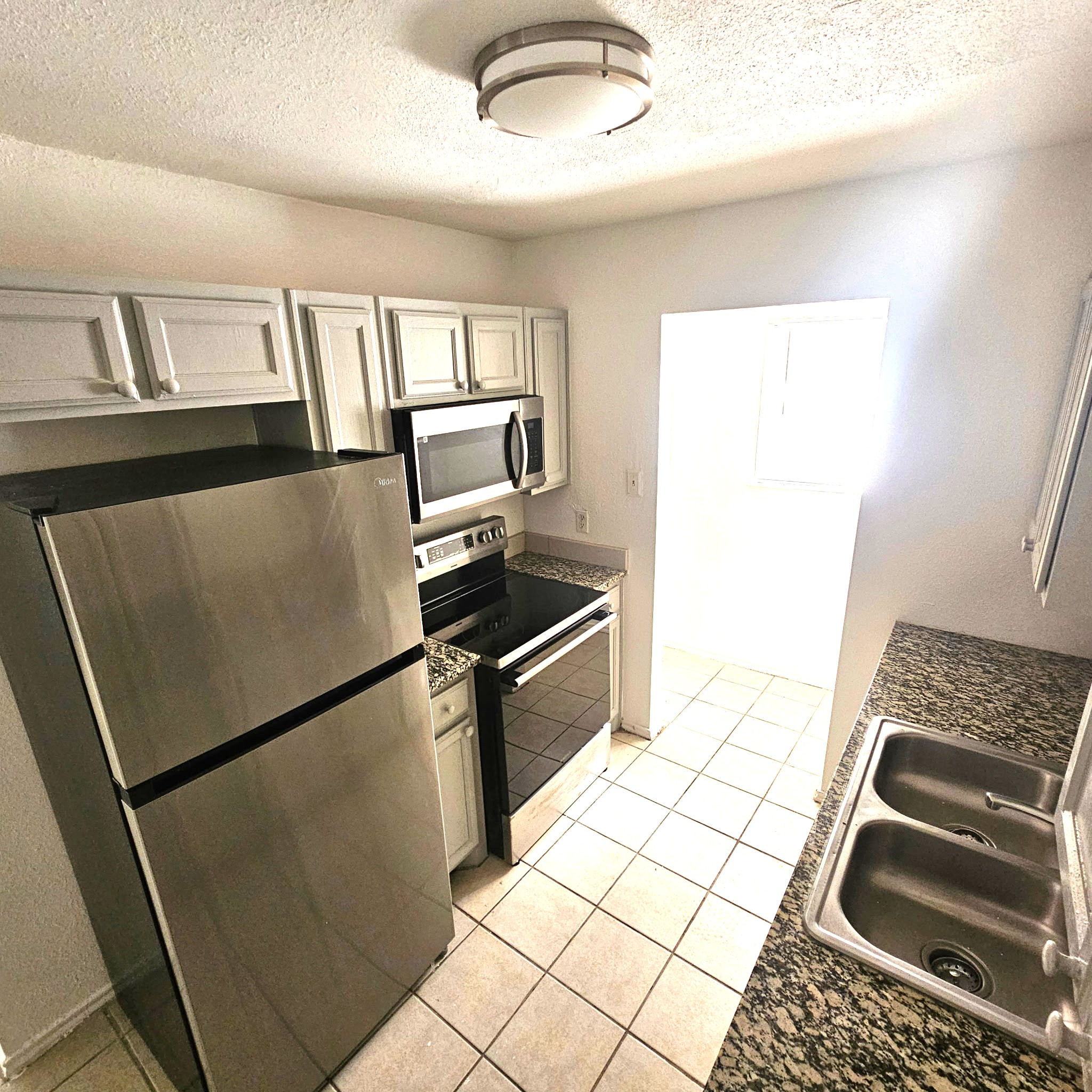 2839 Avenue J Fort Worth TX 76105