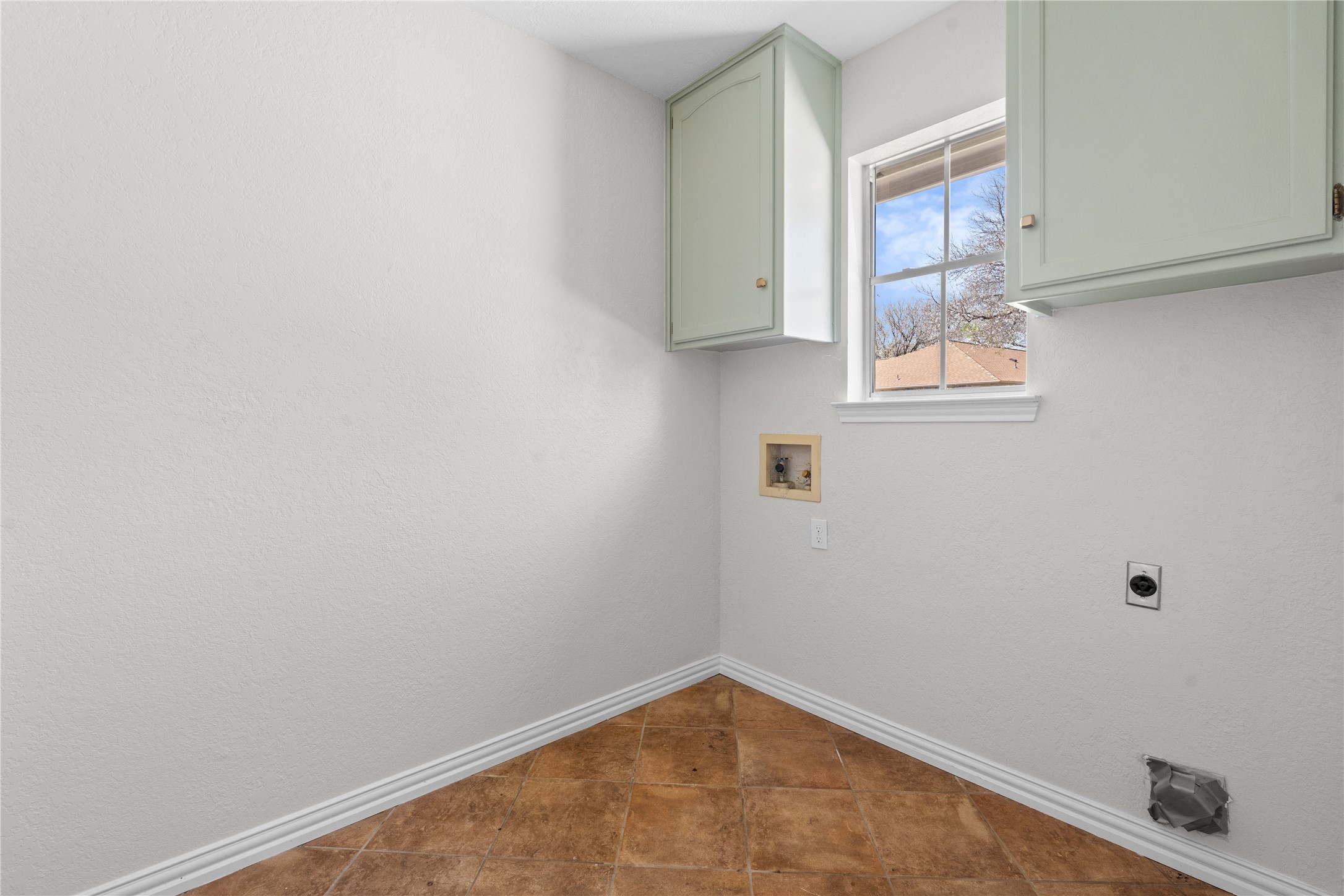 1106 Almond Drive Mansfield TX 76063