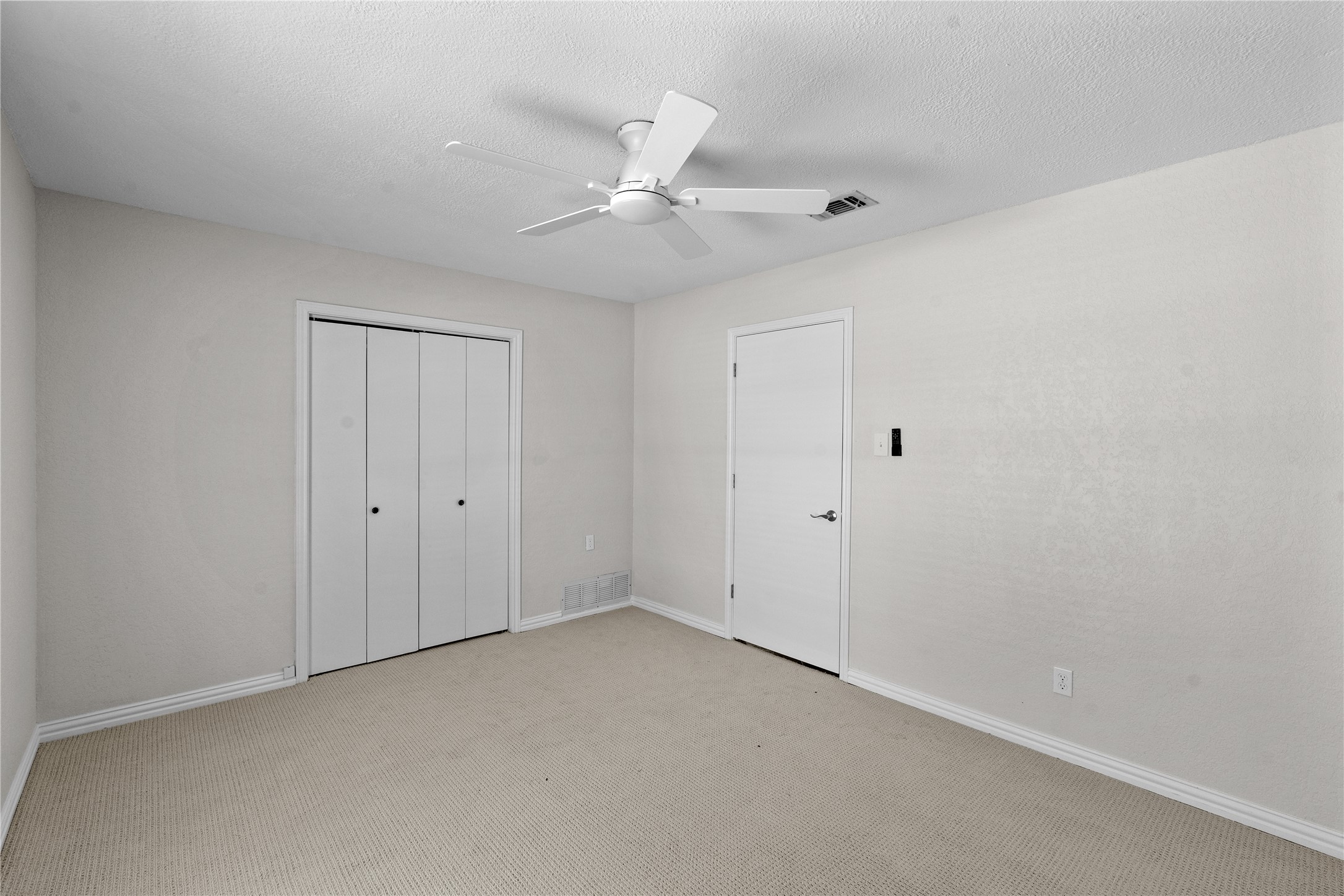 1106 Almond Drive Mansfield TX 76063