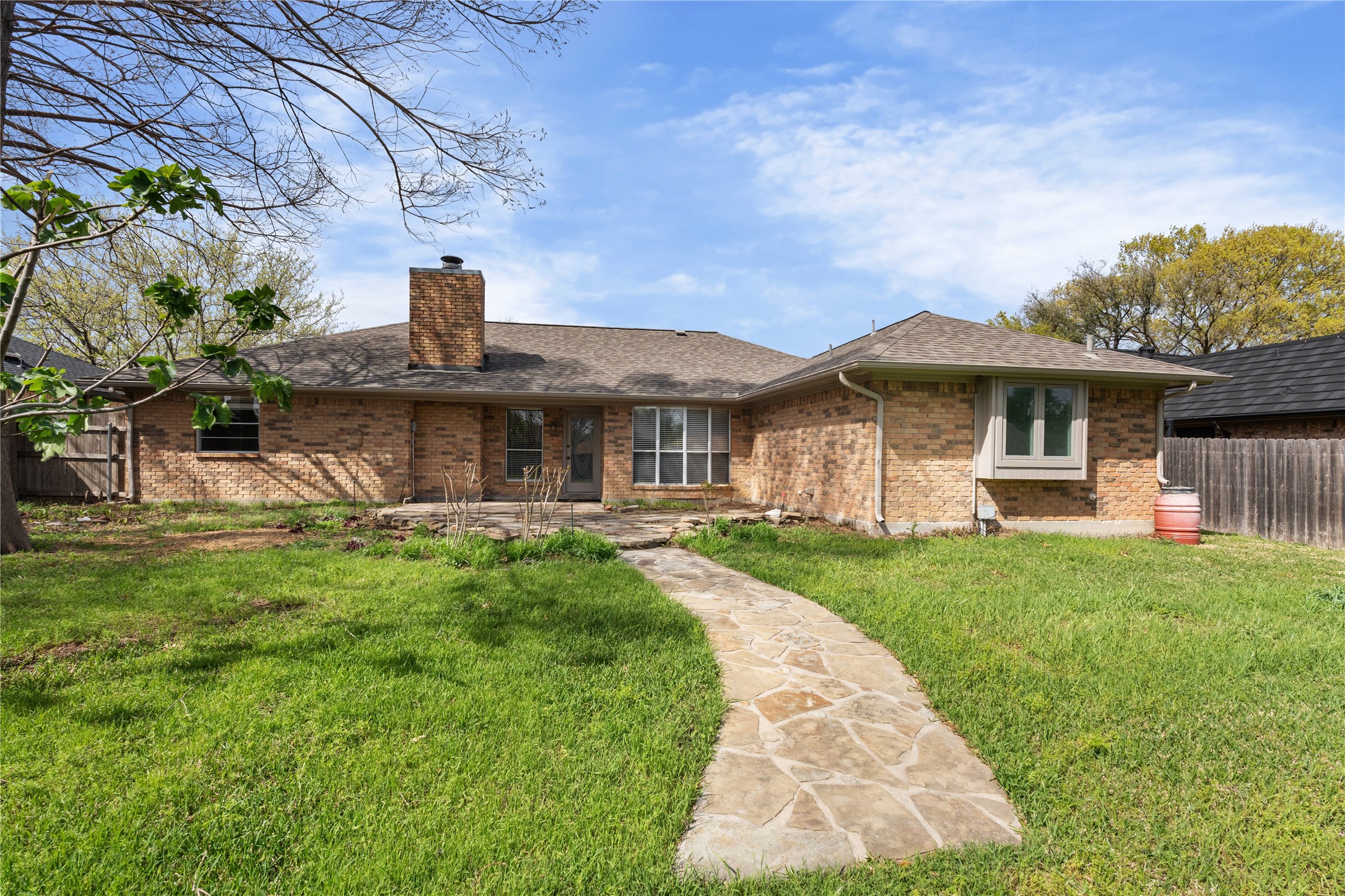 1106 Almond Drive Mansfield TX 76063