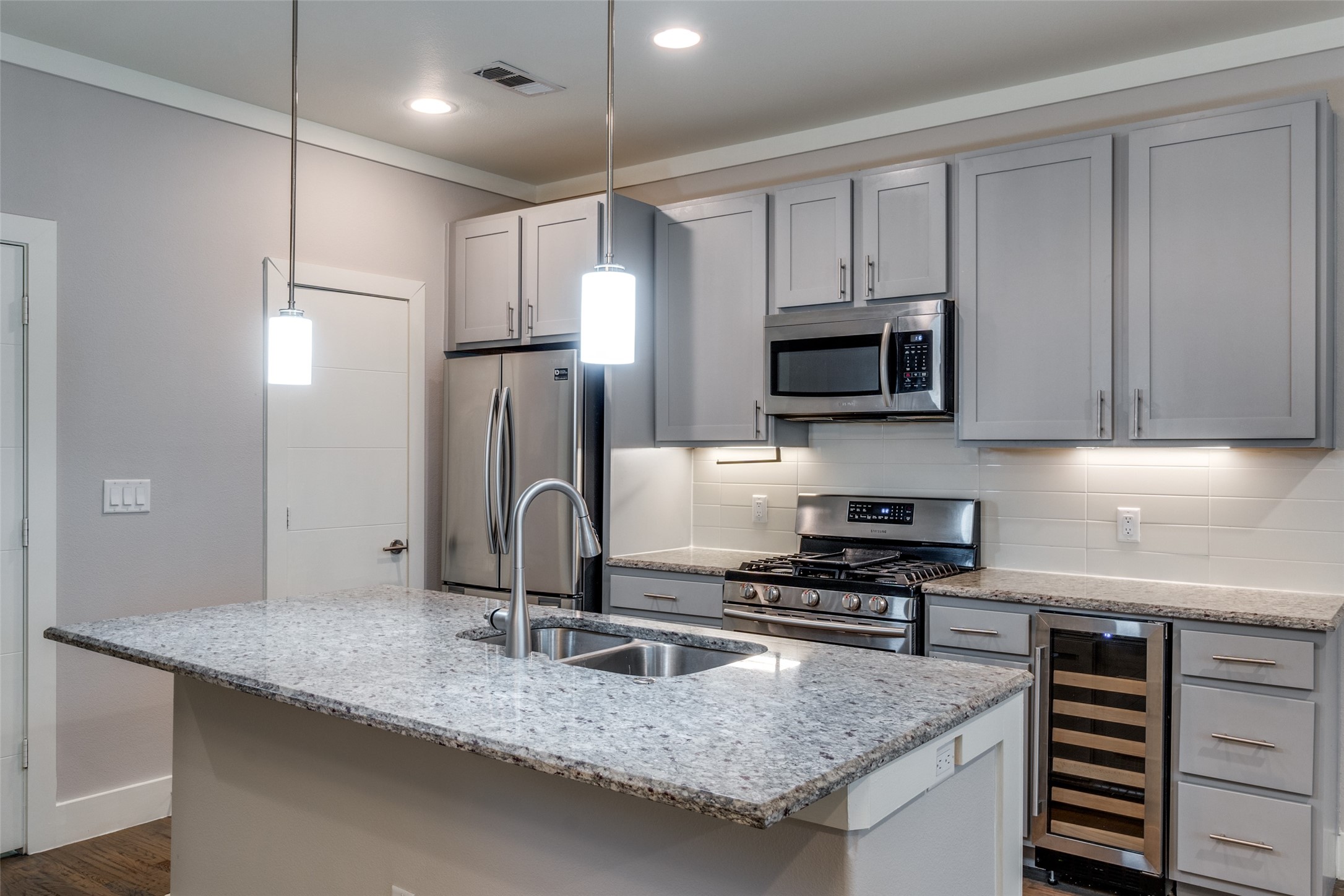 4316 Hartford Street Dallas TX 75219