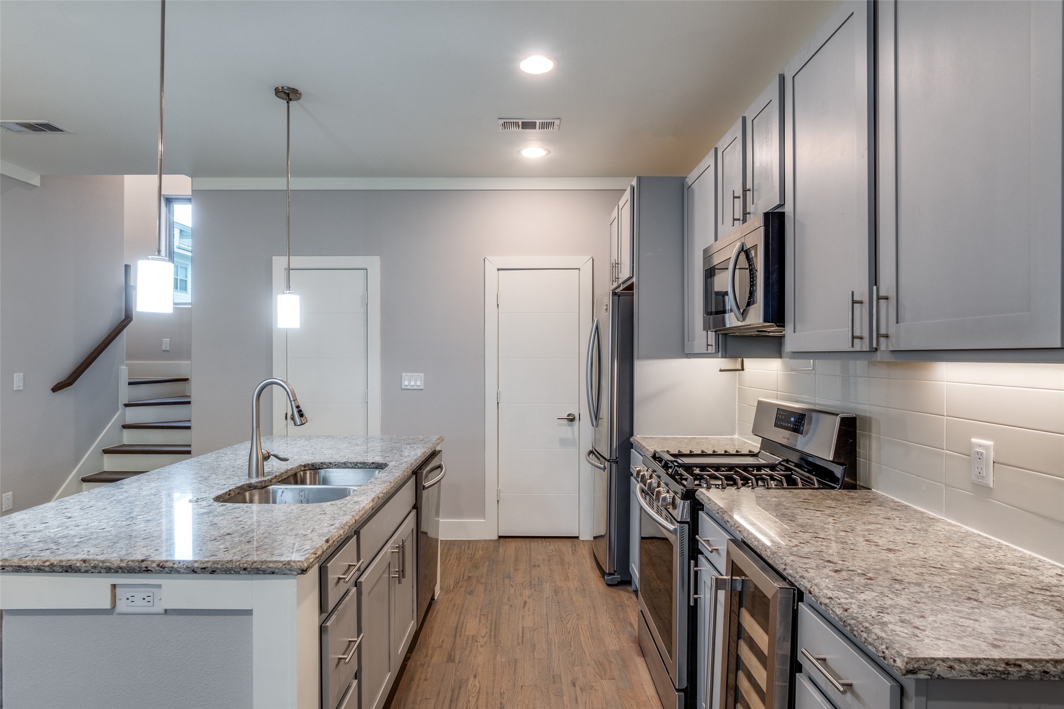4316 Hartford Street Dallas TX 75219