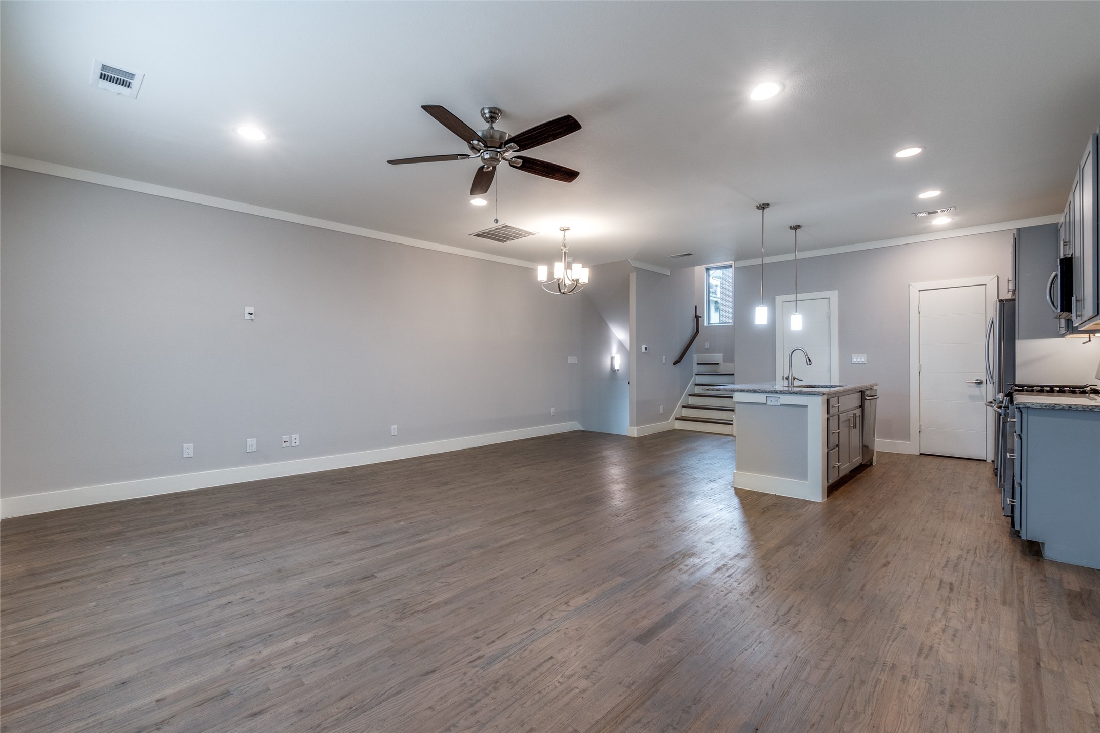 4316 Hartford Street Dallas TX 75219