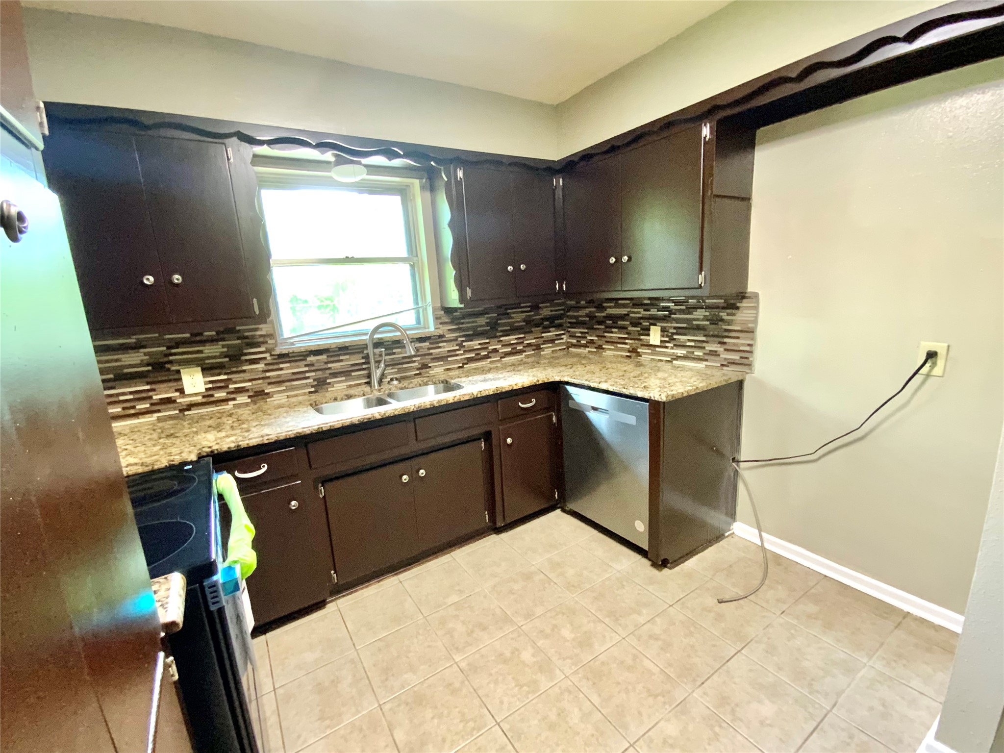 213 Georgian Road Fort Worth TX 76134