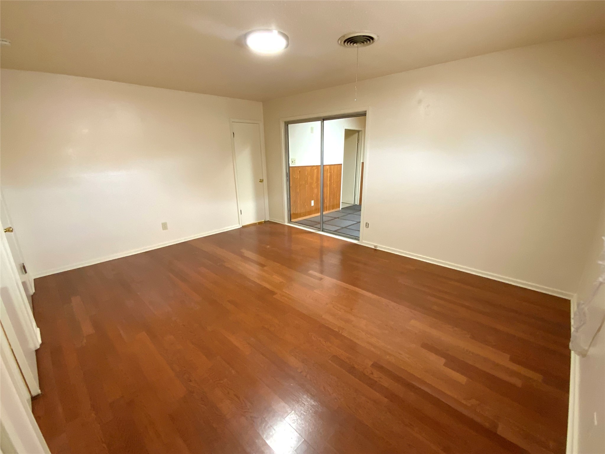 213 Georgian Road Fort Worth TX 76134